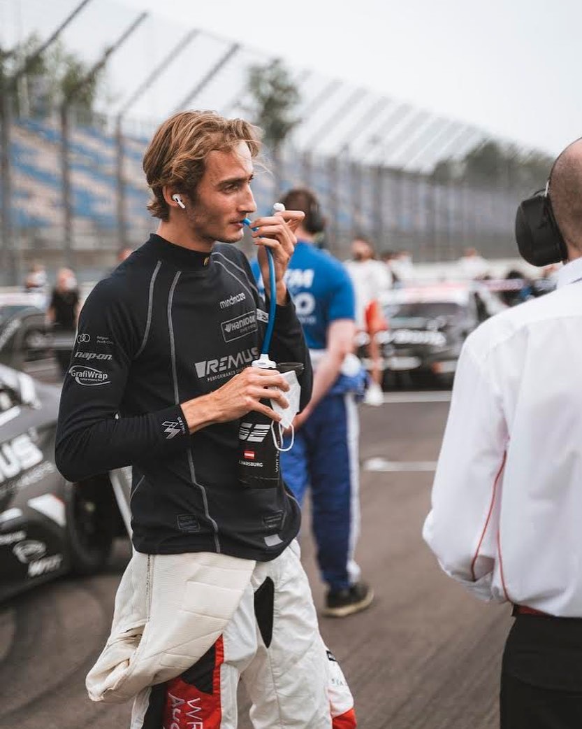 hoàng tử châu âu làm người mẫu,  tay đua F1 ảnh 13 hoang tu chau au lam nguoi mau,  tay dua F1 anh 13