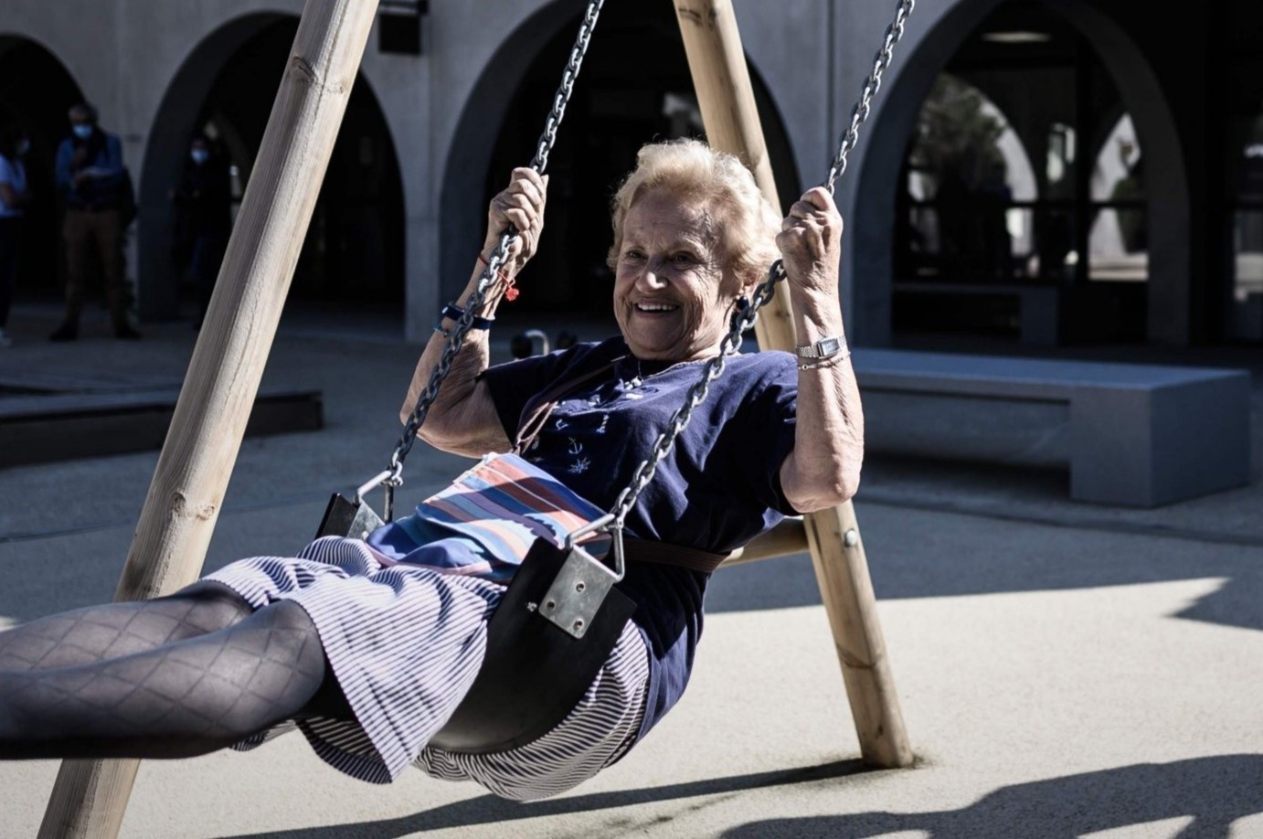 Ngoi lang 'mat tri nho' o Phap hinh anh