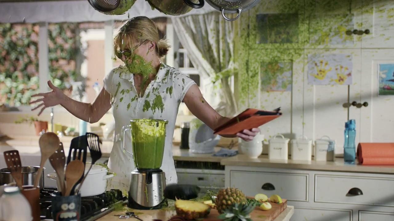 phu nu giam xoc xa hoi anh 3