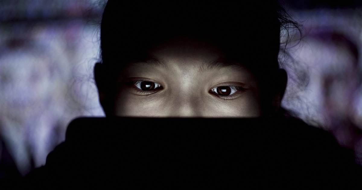 Internet tiep tay cho nan tu tu anh 4