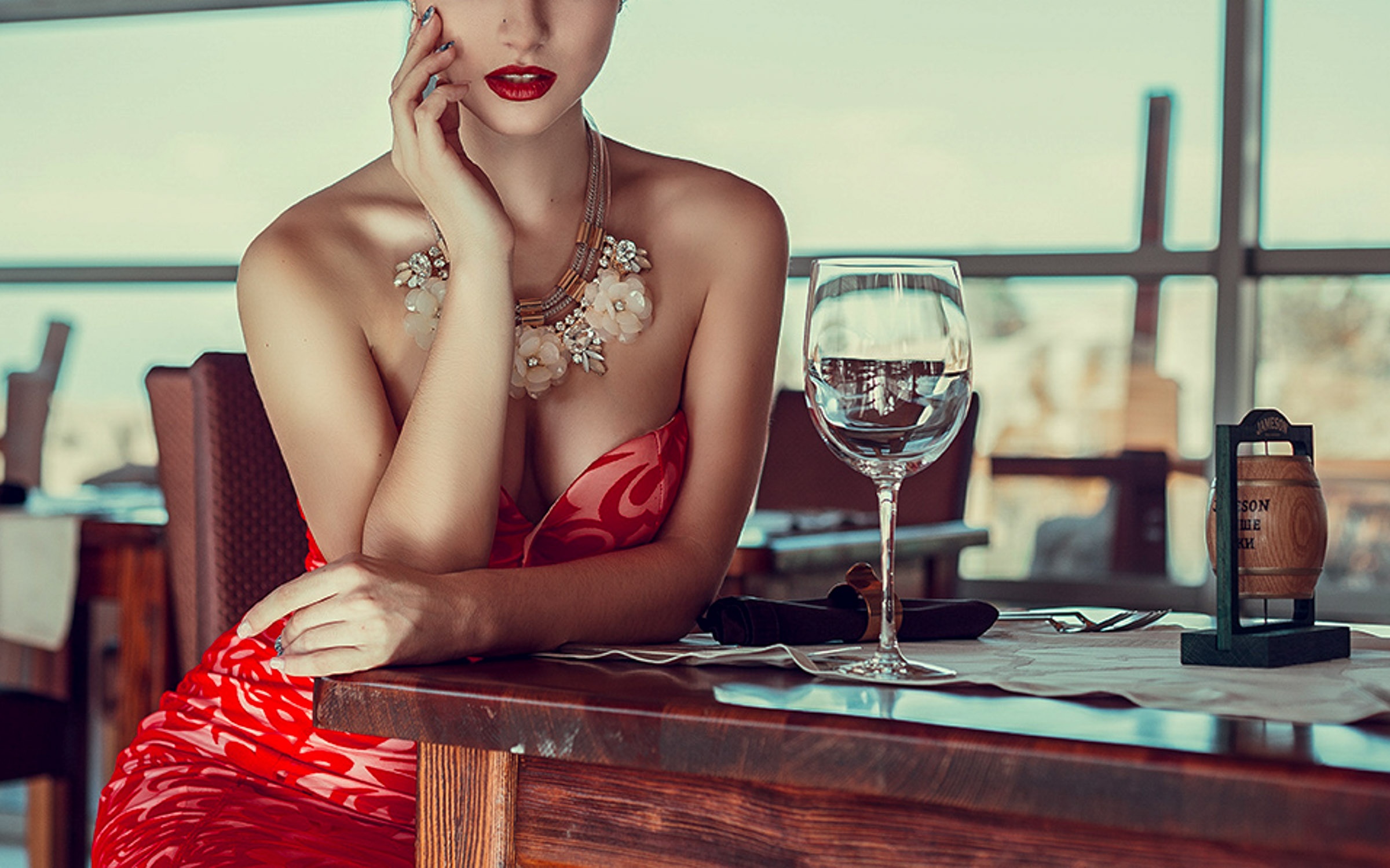 gai mai dam Singapore anh 1