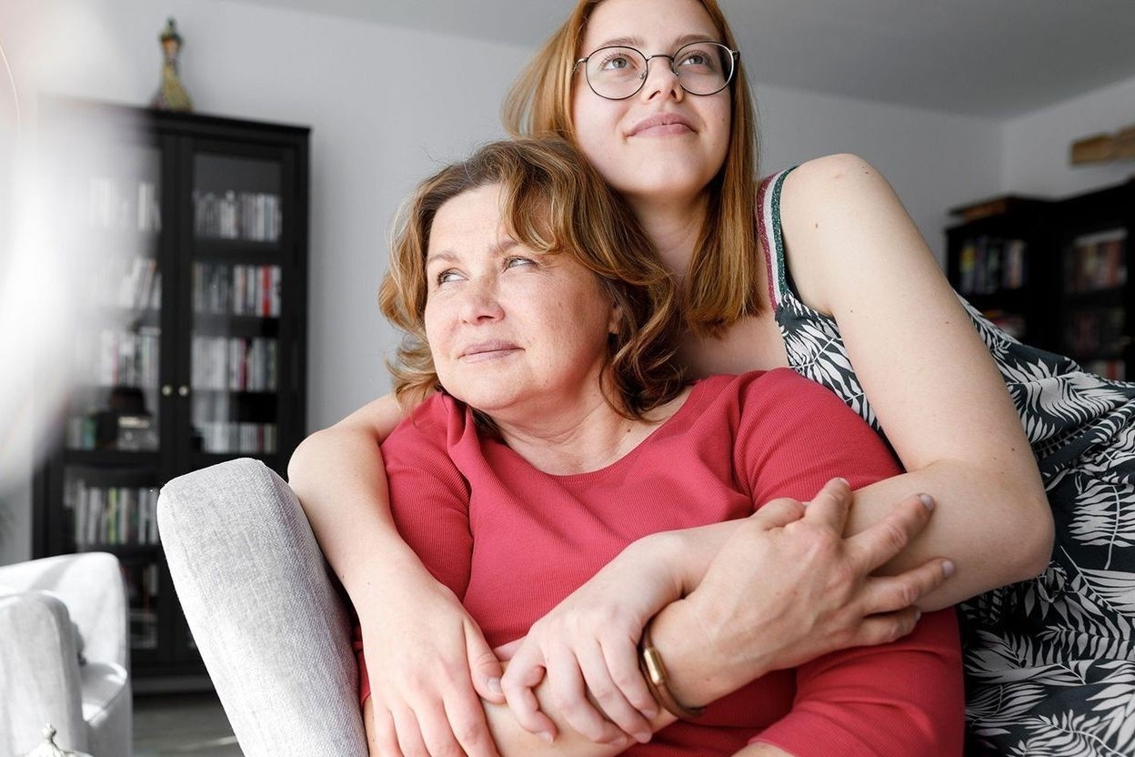 con cai chu cap tai chinh cho bo me anh 1