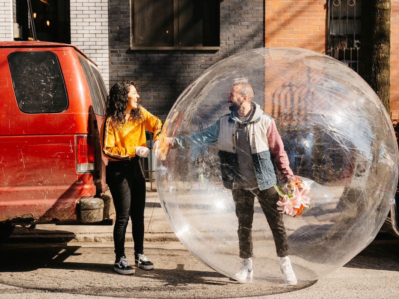 mang laptop len tau lam viec anh 3