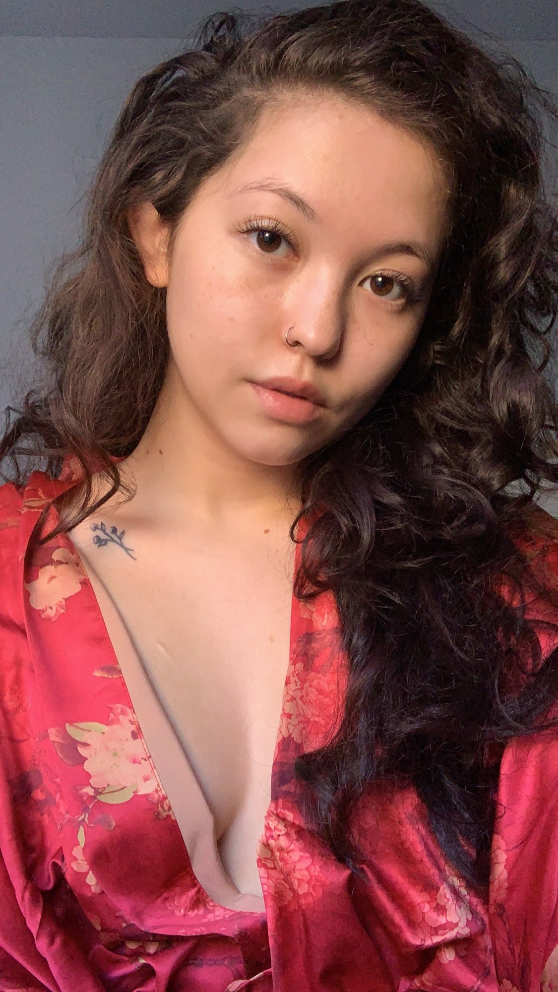 nhan vien y te My ban anh goi cam anh 2