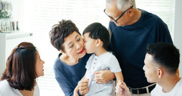hòa hợp với bố mẹ chồng ảnh 4 hoa hop voi bo me chong anh 4