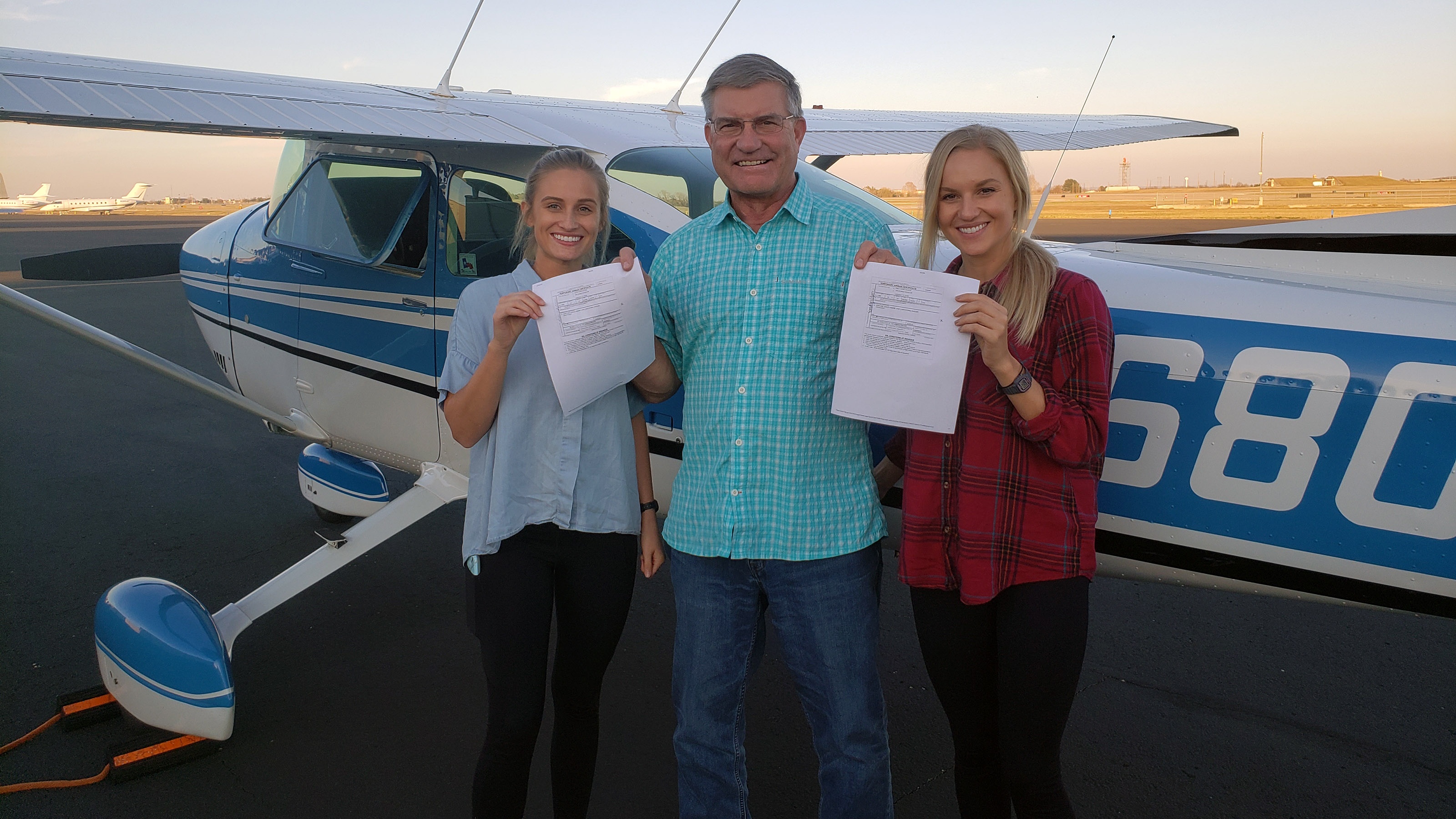 cap song sinh cung lam phi cong anh 2