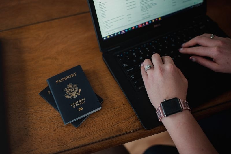 vaccine Covid-19 anh 2