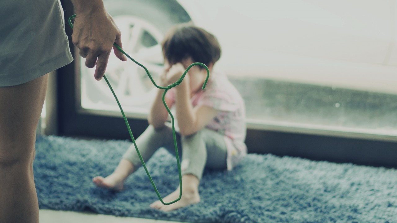 Trung Quoc cam danh con cai anh 2