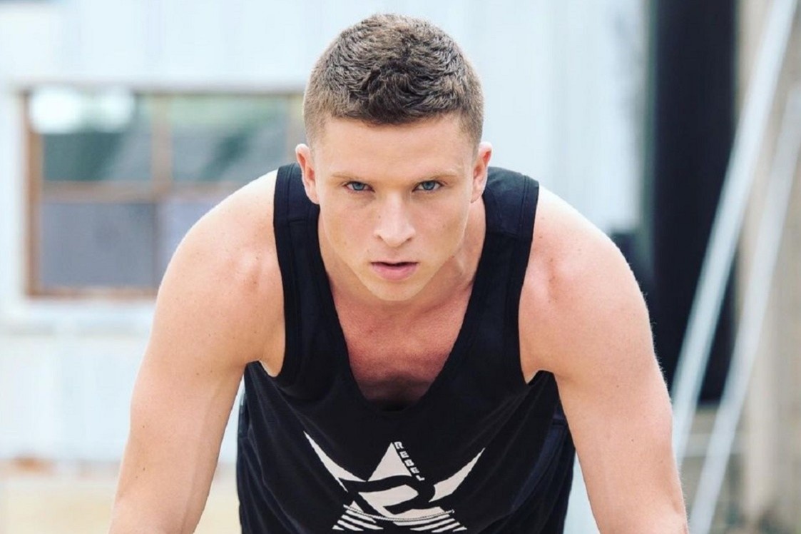 Hai hoat nao vien My bi cao buoc lam dung tinh duc tre em hinh anh