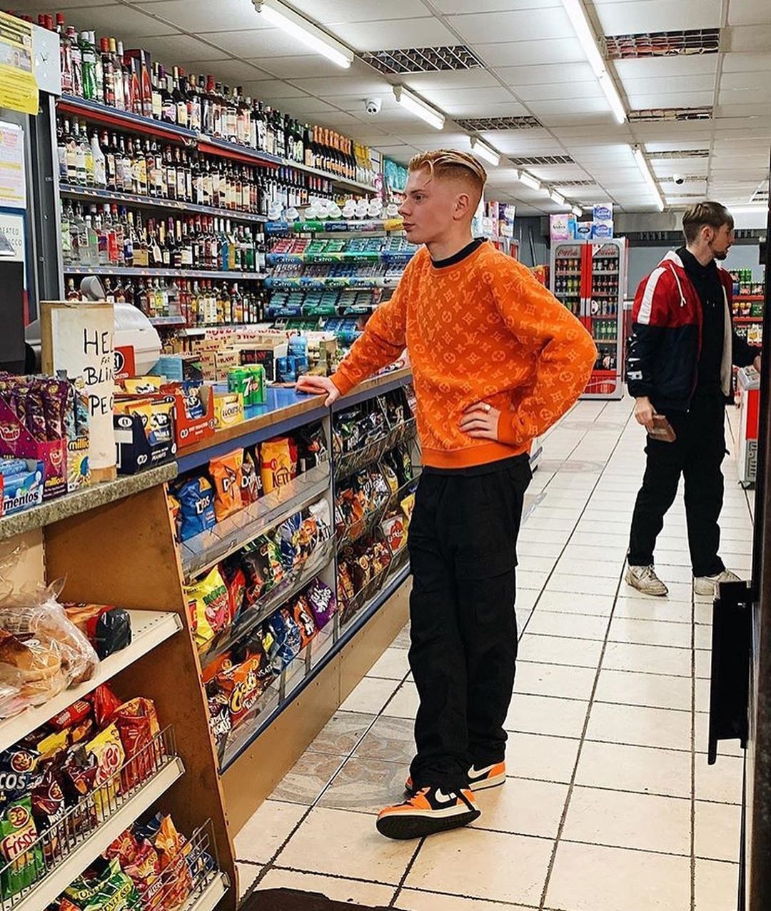 ai đứng sau các influencer thời trang ảnh 3 ai dung sau cac influencer thoi trang anh 3