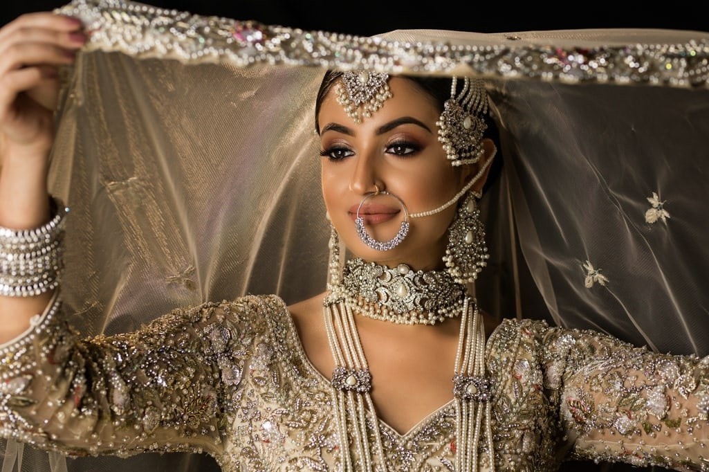 Dich vu mai moi cao cap cho gioi sieu giau An Do hinh anh