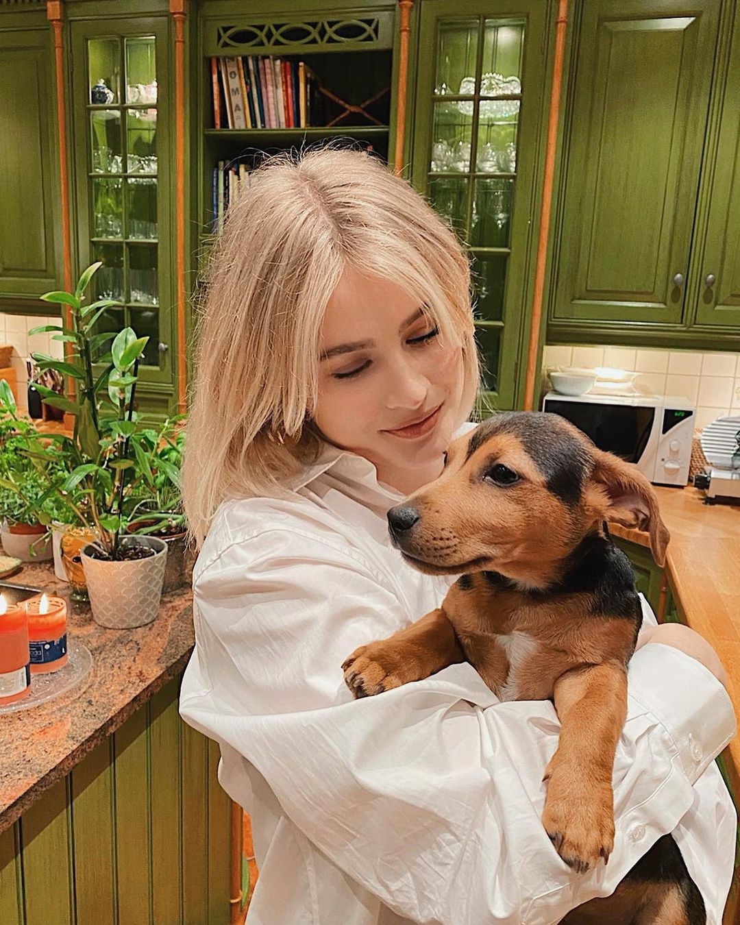 hai chi em ty phu tre nhat the gioi anh 10