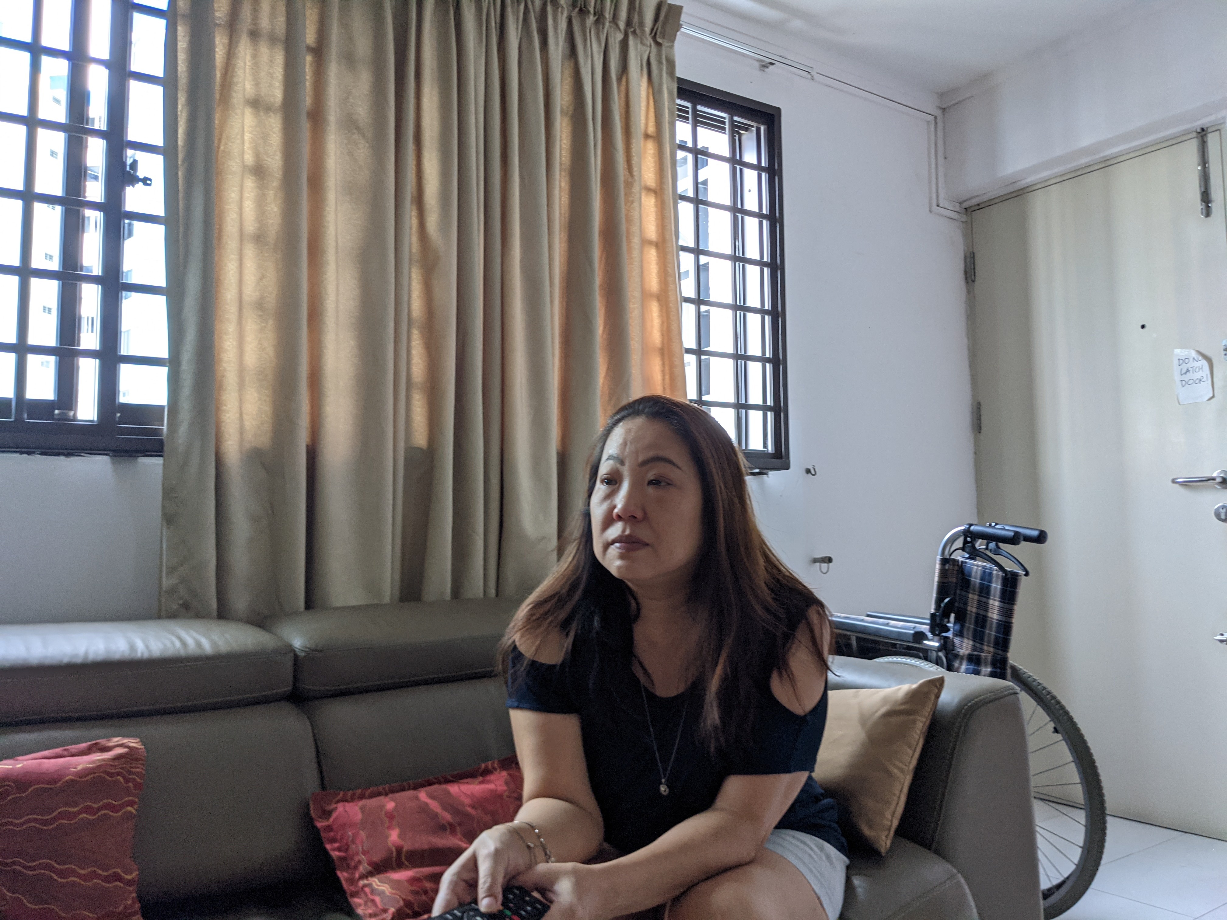 phụ nữ Singapore phá sản vì lòng hiếu thảo ảnh 1 phu nu Singapore pha san vi long hieu thao anh 1