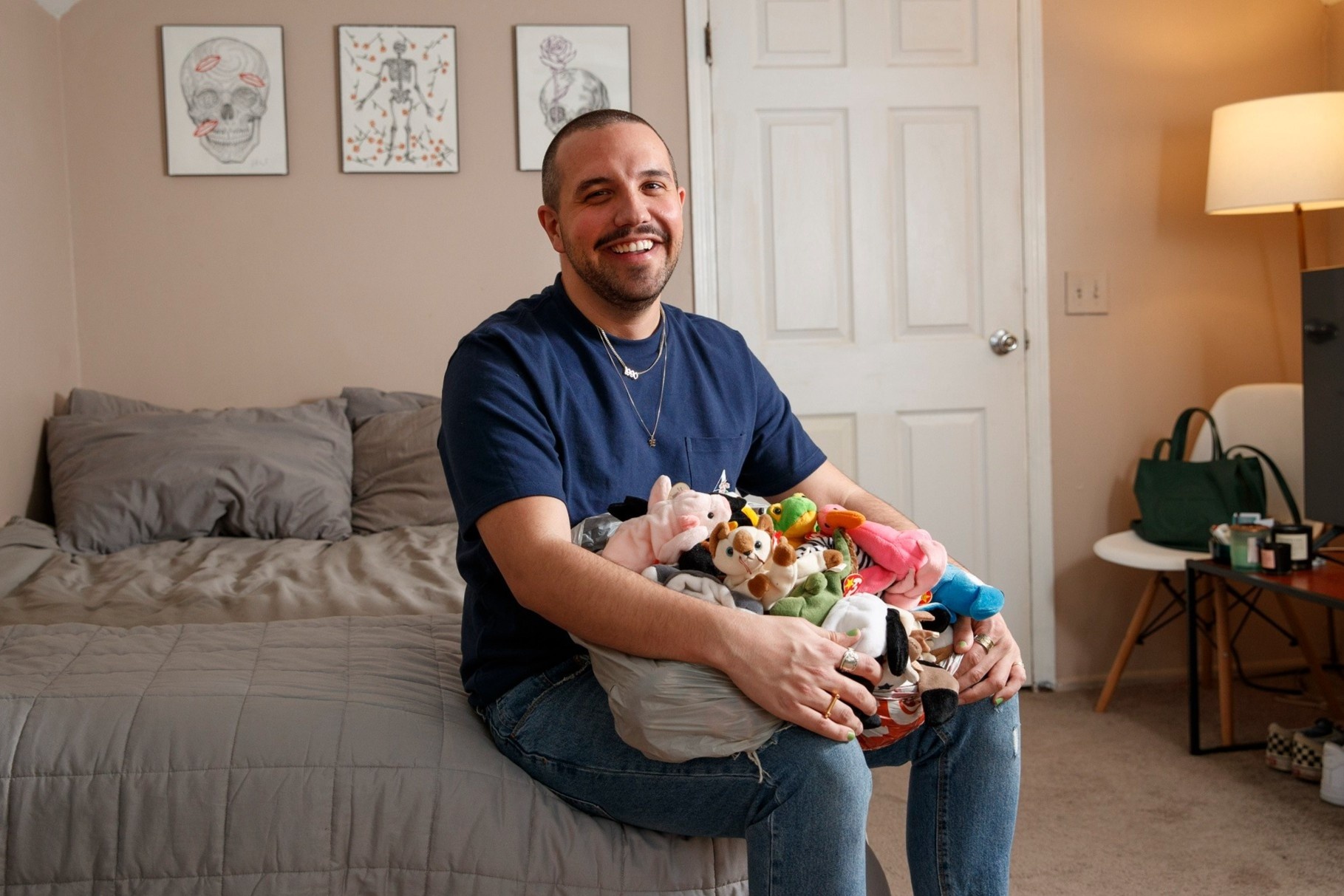 So thanh nien My don ve song voi cha me tang ky luc hinh anh