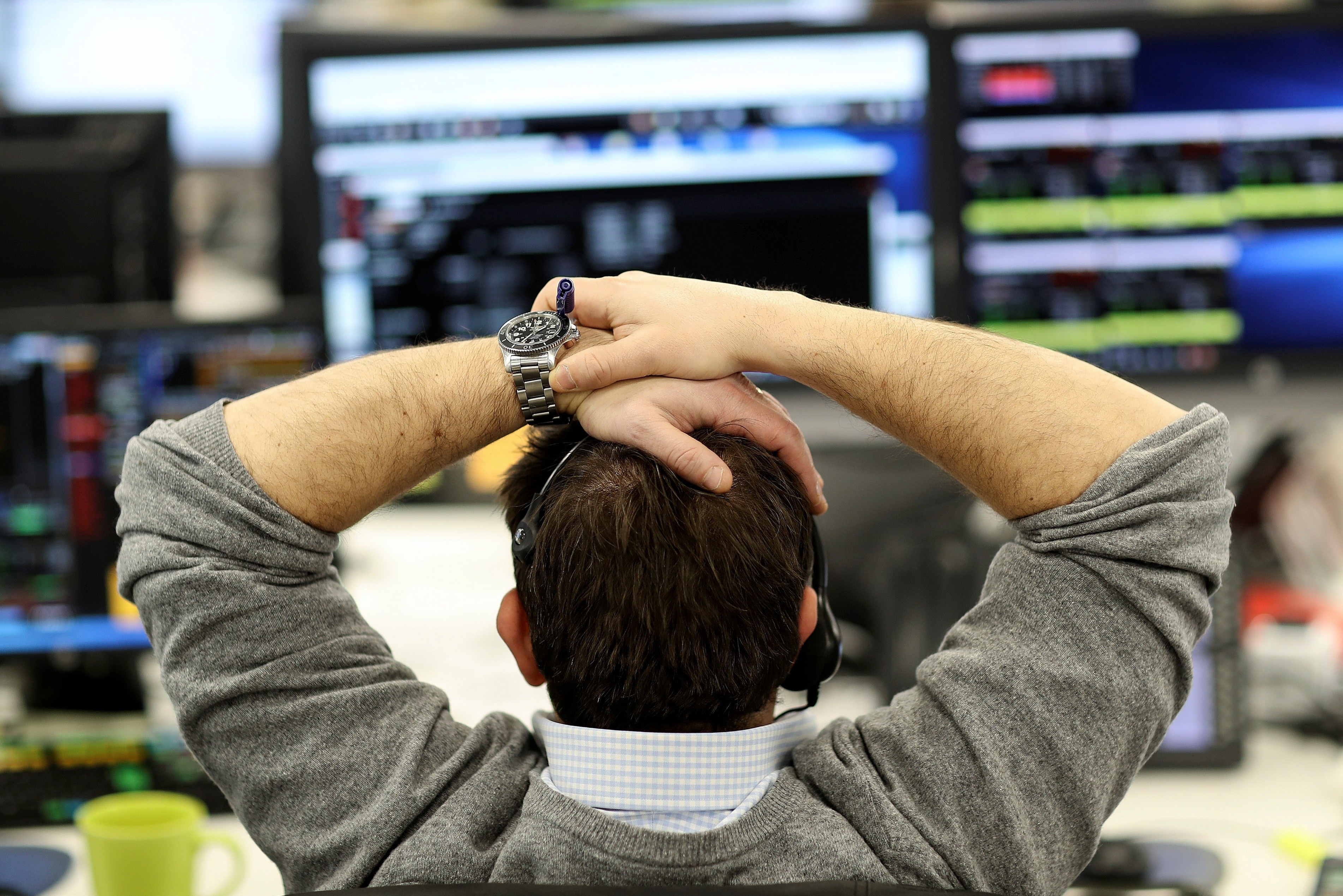 Dang sau xu huong bo viec luong cao cua nguoi My hinh anh