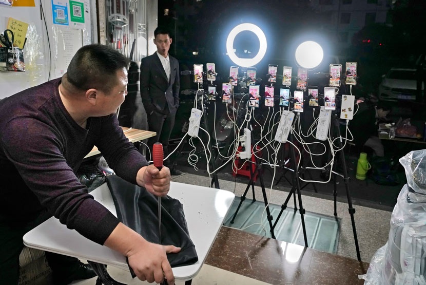 lang livestream ban hang Trung Quoc anh 6