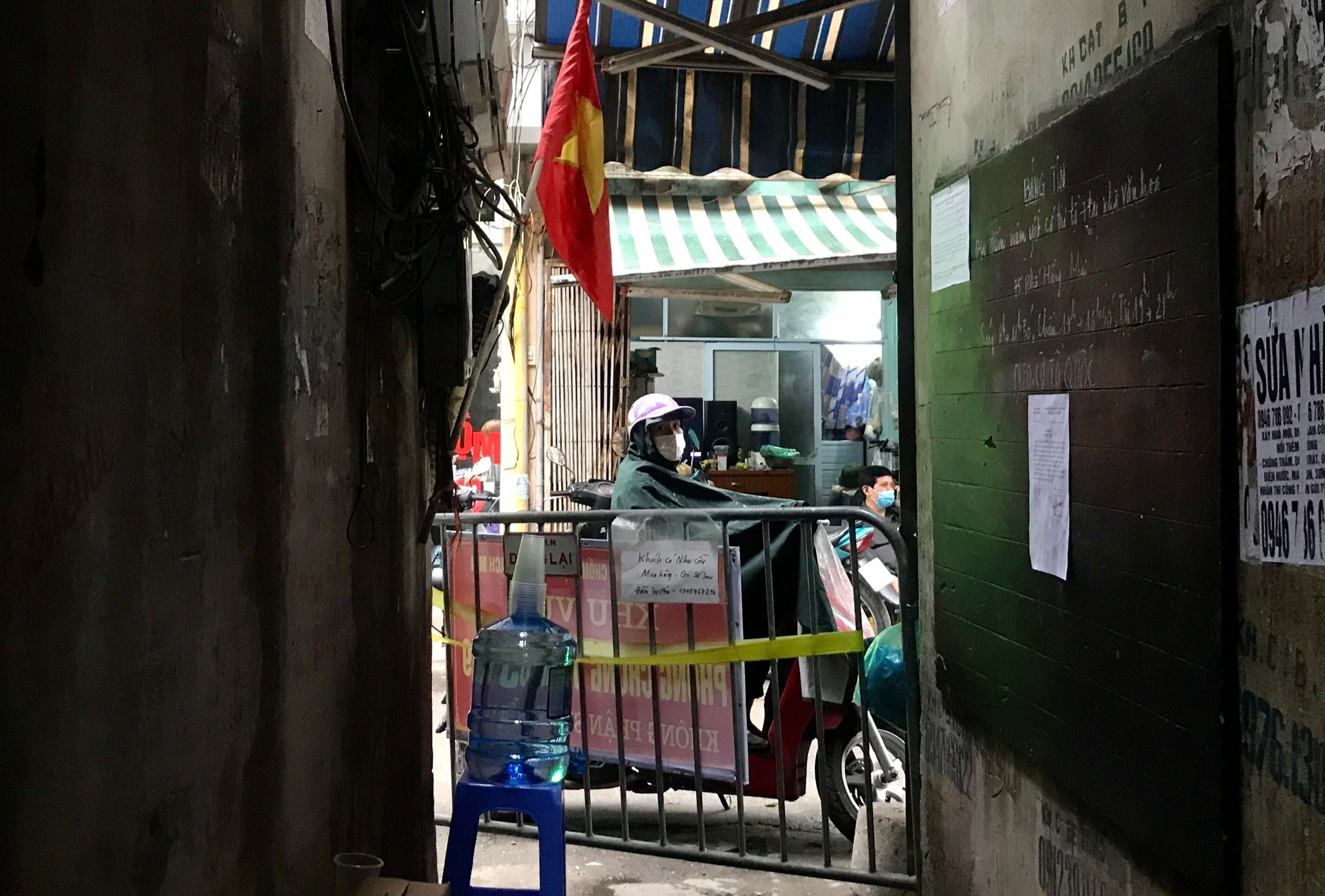 khu vuc phong toa Covid-19 anh 1