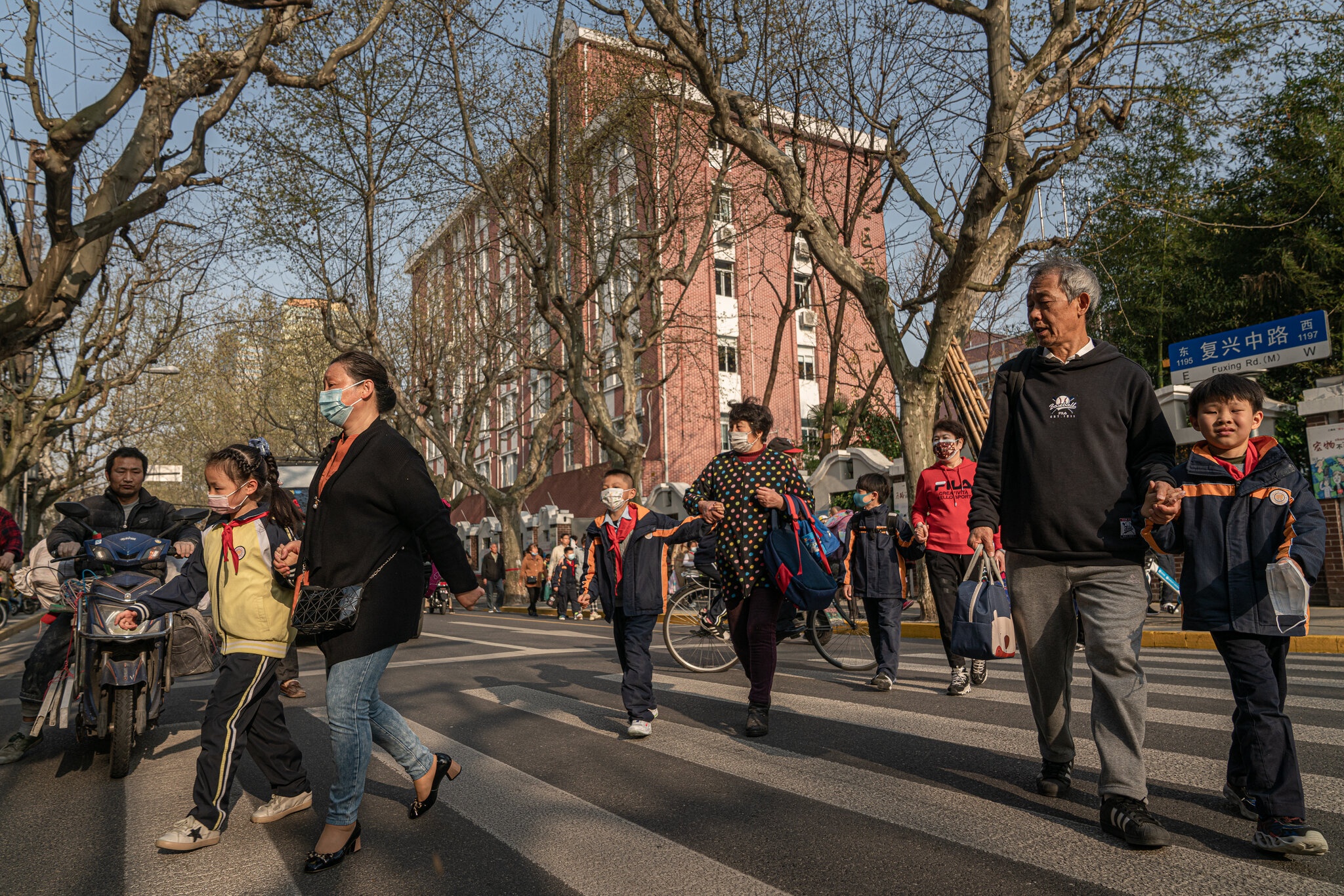 nguoi Trung Quoc muon sinh them con anh 4