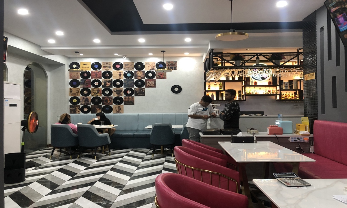 pho am thuc An Do thoi thop anh 1