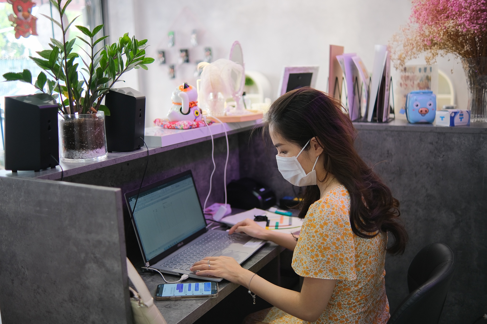 gioi tre Ha Noi lam nail ngay dau mo lai anh 3