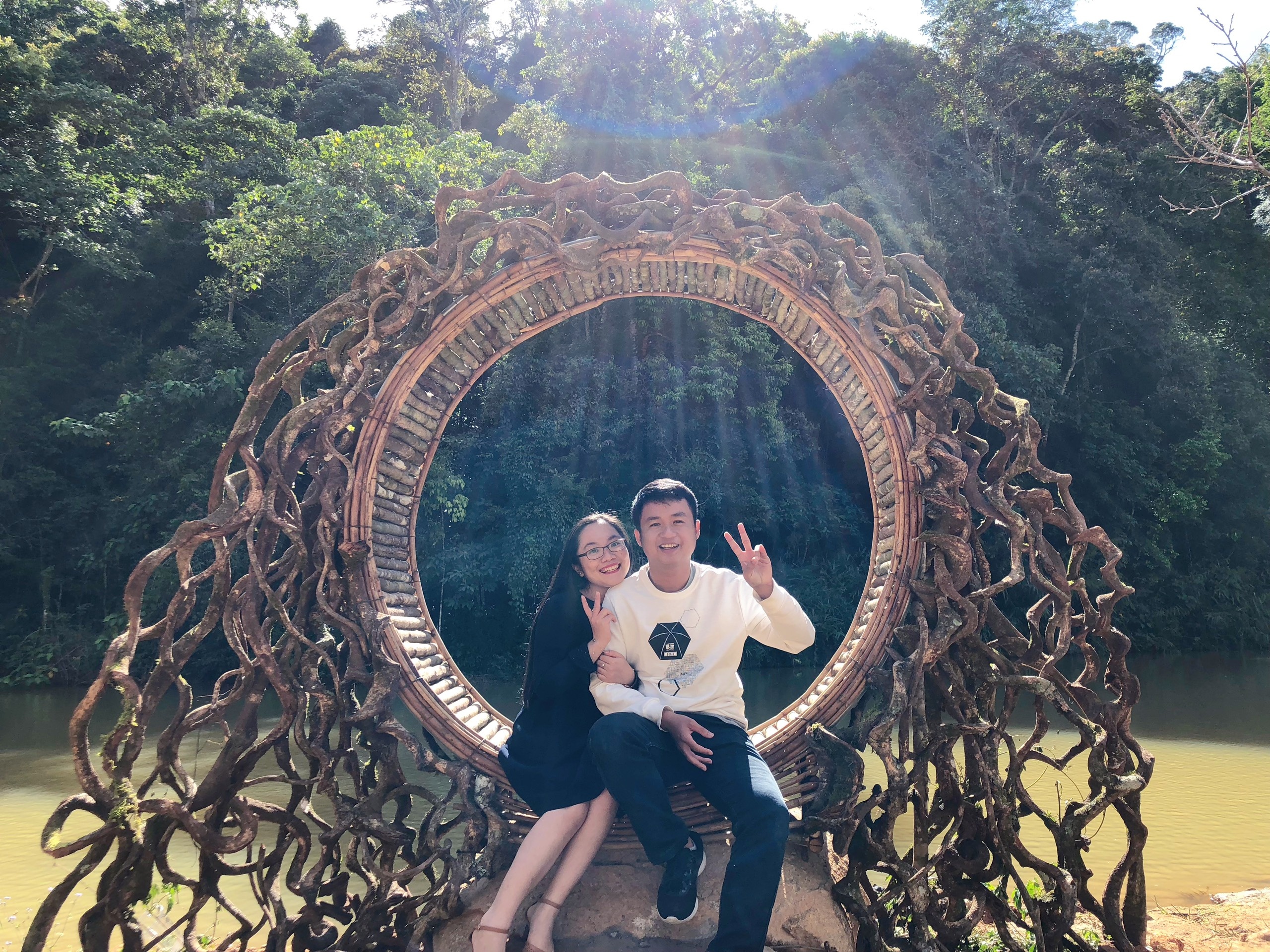 cặp vợ chồng yêu nhau hơn thập kỷ ảnh 9 cap vo chong yeu nhau hon thap ky anh 9