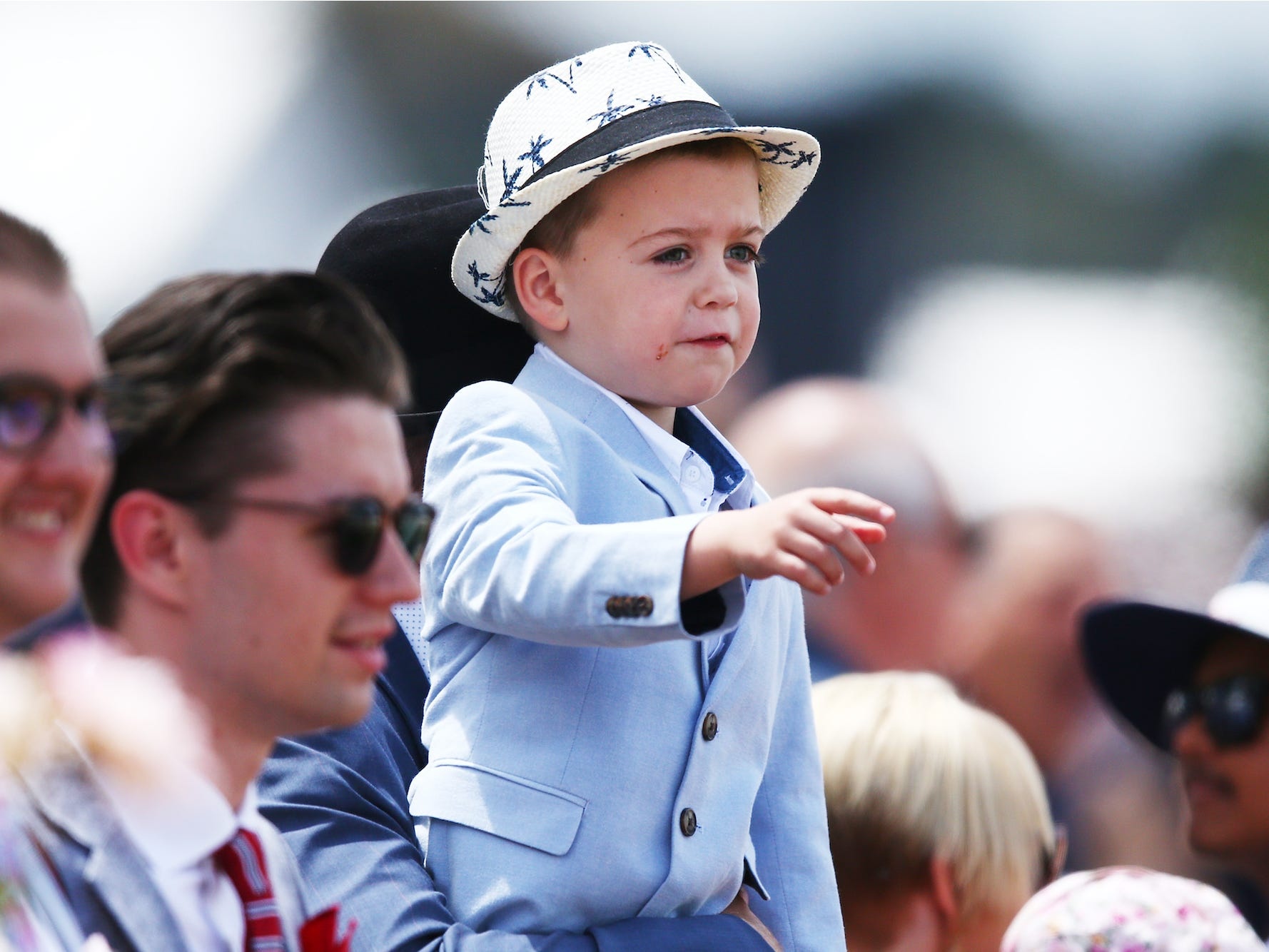 nhom 1% sieu giau anh 3