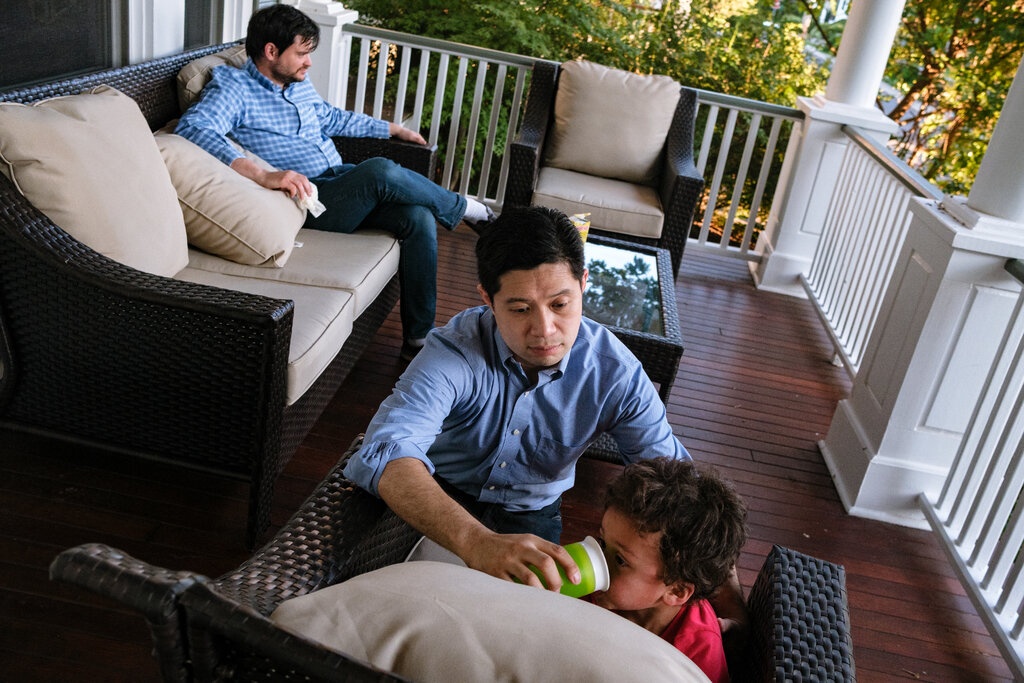 benh nhan Covid-19 My dau tien duoc dat may tho anh 3