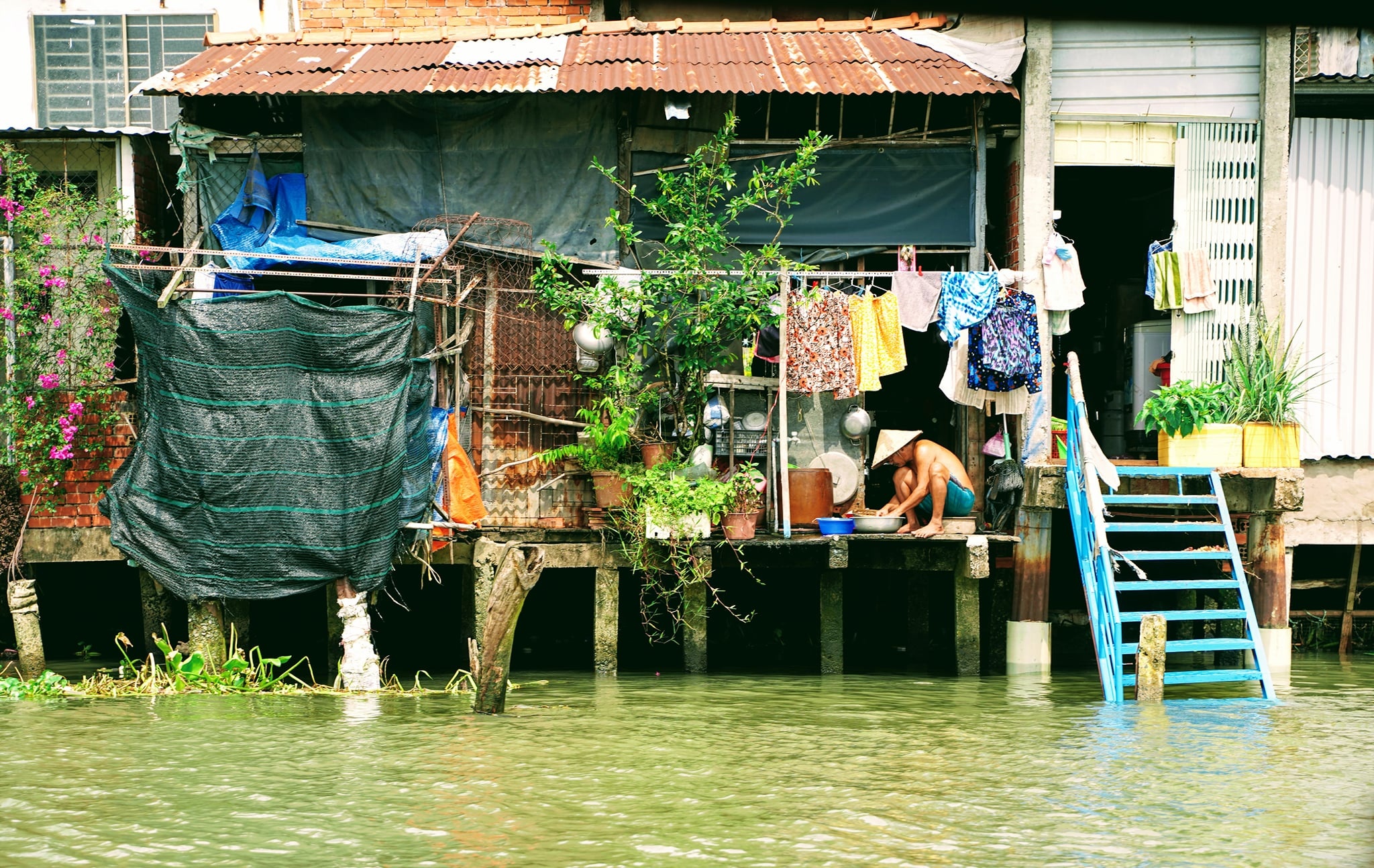 người đàn ông kẹt lại 17 tháng ảnh 7 nguoi dan ong ket lai 17 thang anh 7