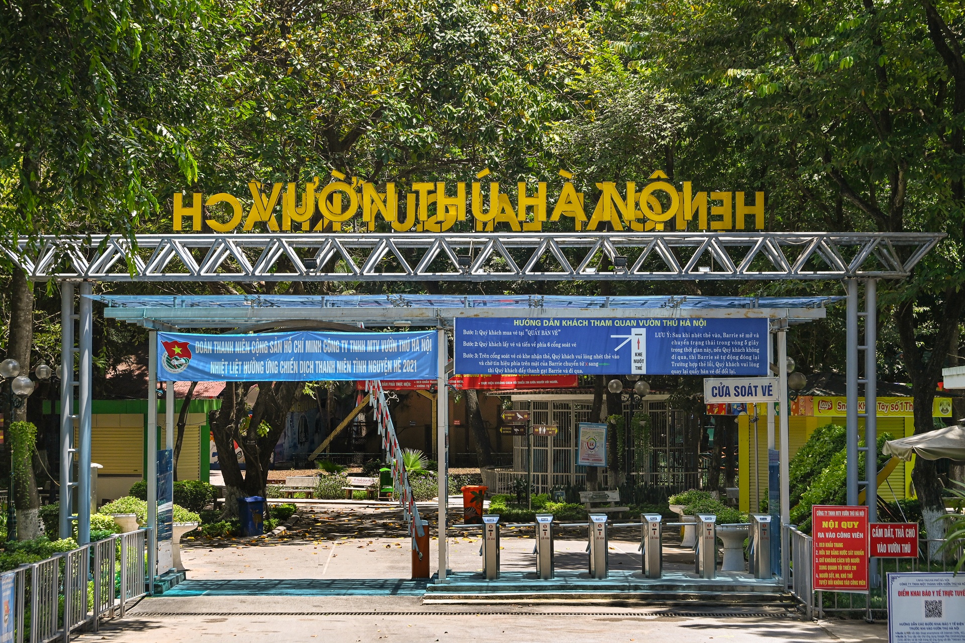 vườn thú Hà Nội trong mùa dịch ảnh 1 vuon thu Ha Noi trong mua dich anh 1