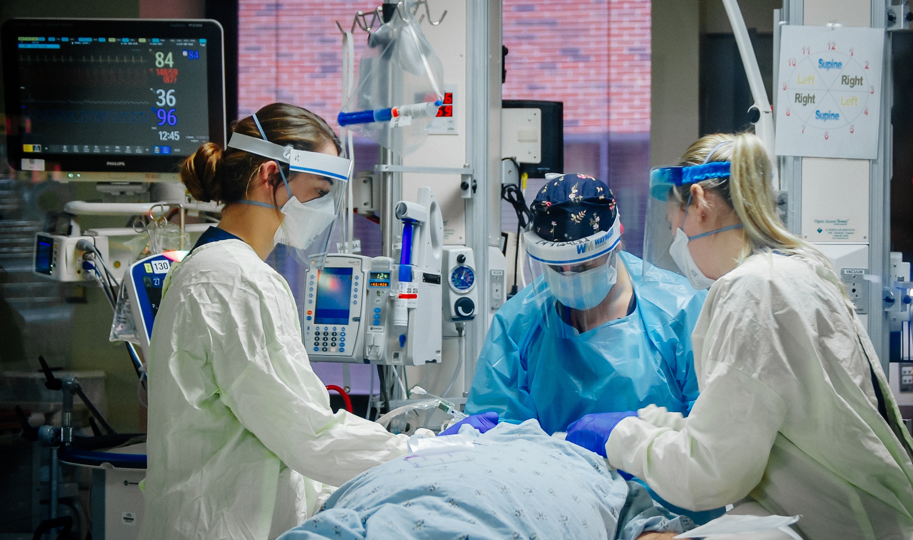 qua doi vi Covid-19 anh 2