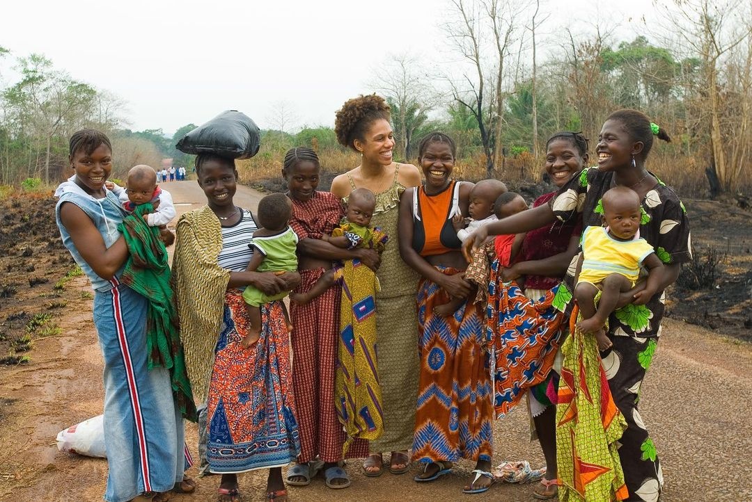 phat hien minh la cong chua sau 28 nam anh 1