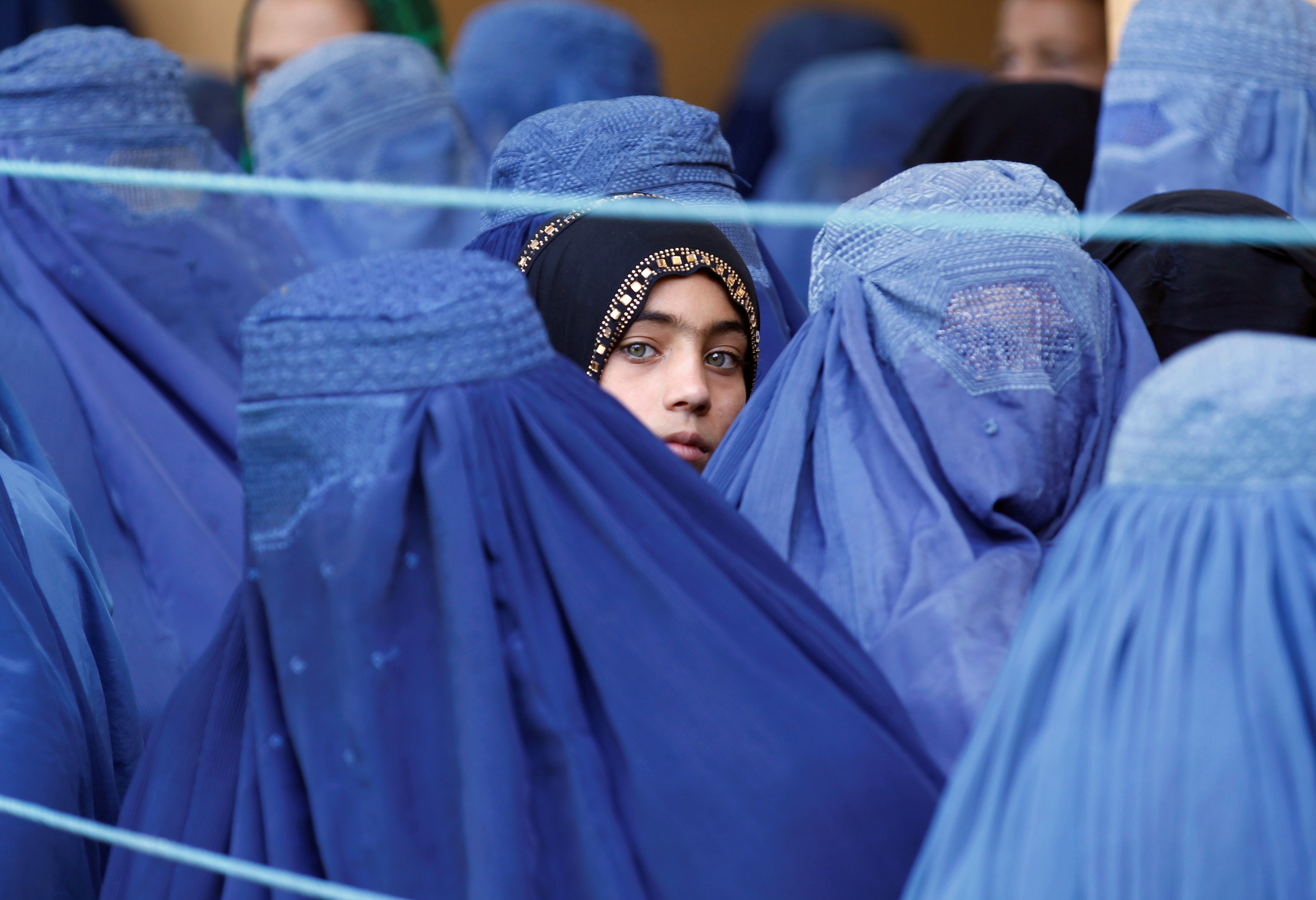 bé gái giả trai ở Afghanistan ảnh 1 be gai gia trai o Afghanistan anh 1