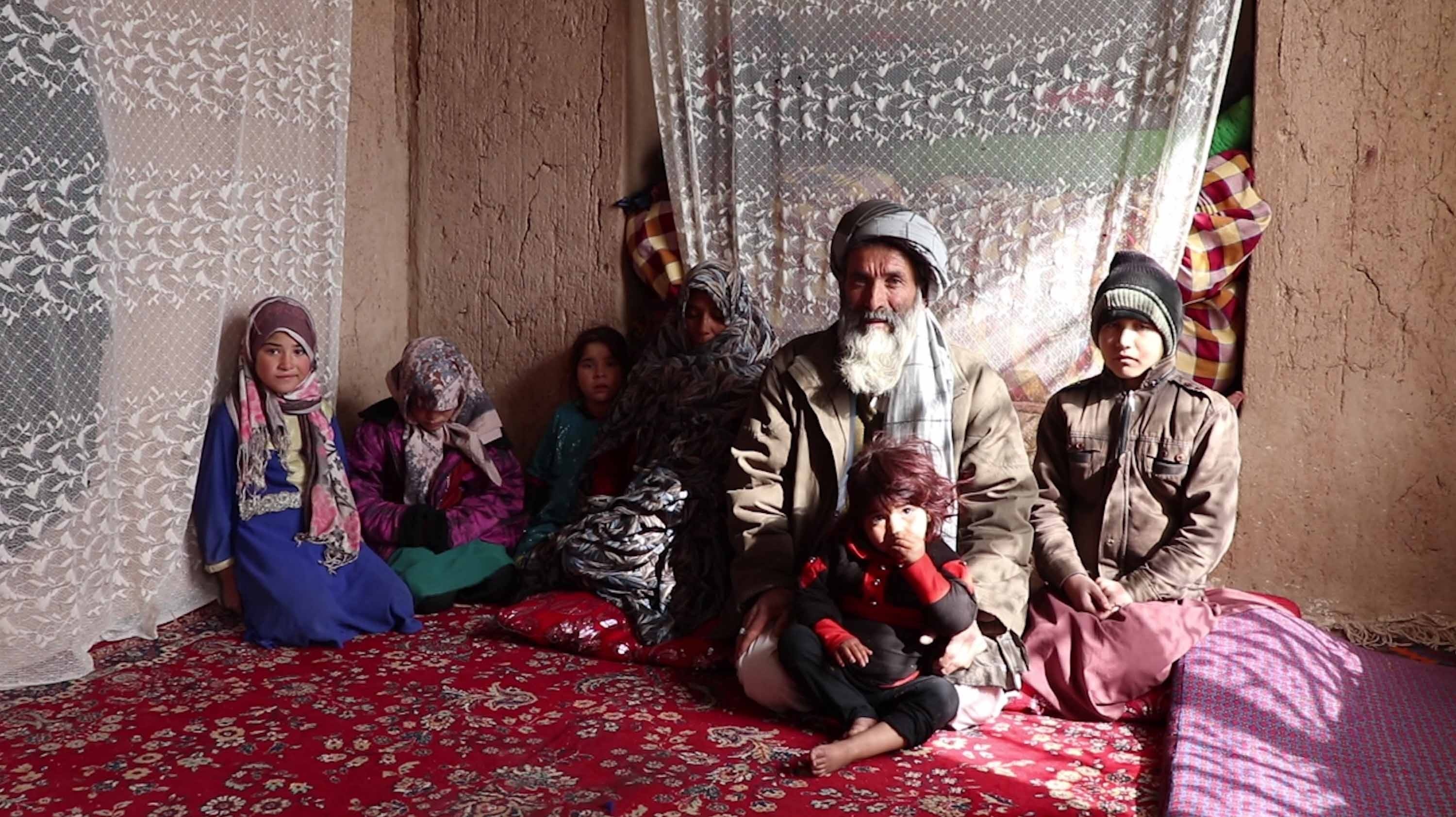 bé gái giả trai ở Afghanistan ảnh 4 be gai gia trai o Afghanistan anh 4