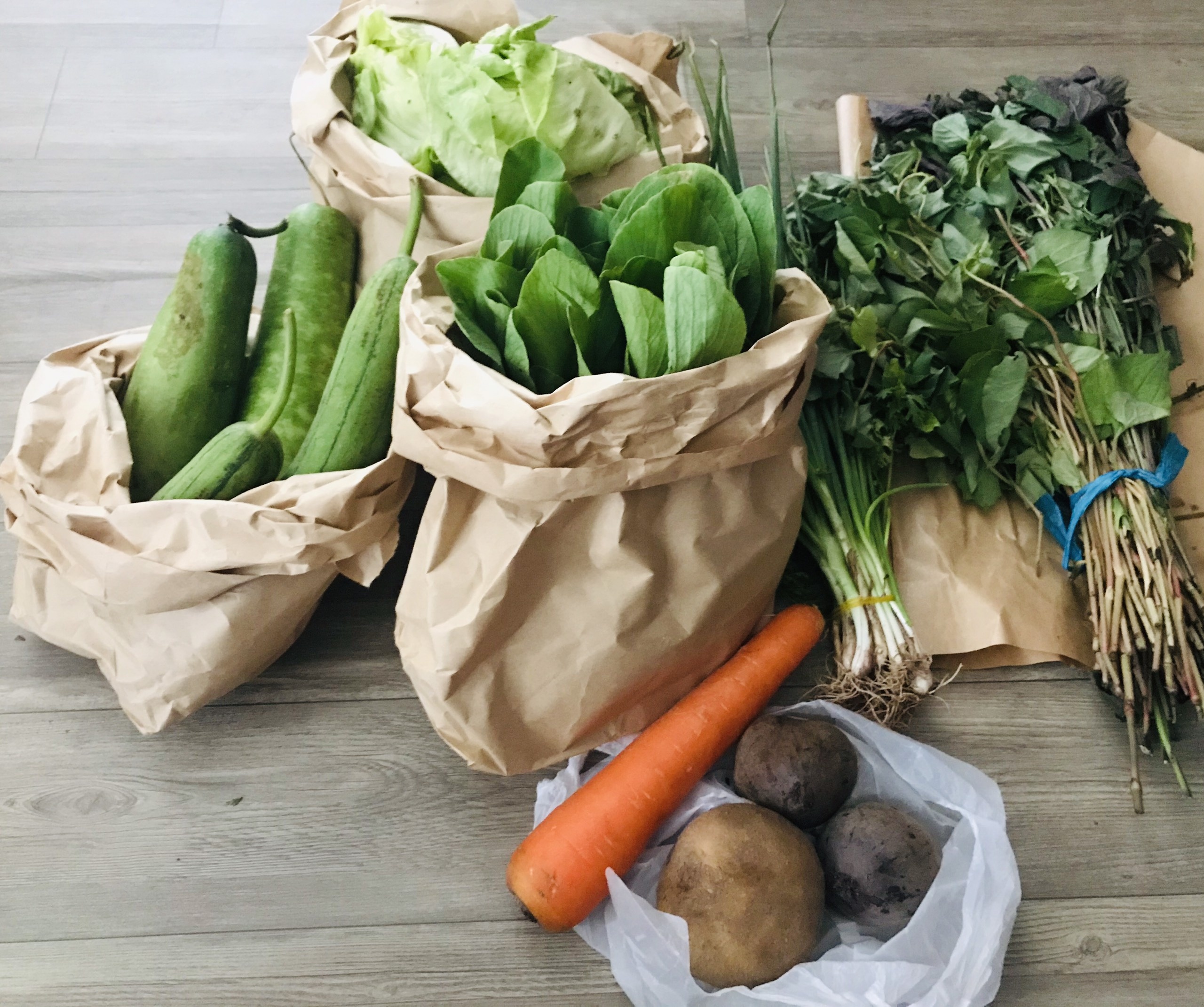 hang xom giup do lan nhau anh 1