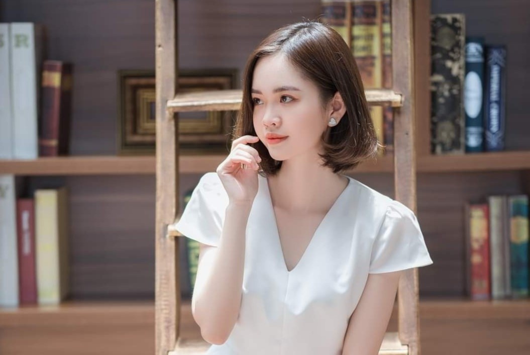 Nguoi tre duoi suc khi lam viec o nha qua lau, thu nhap giam hinh anh
