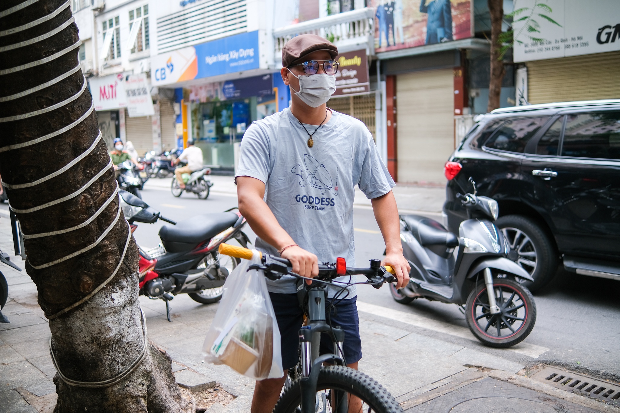 ngay dau Ha Noi noi long anh 8