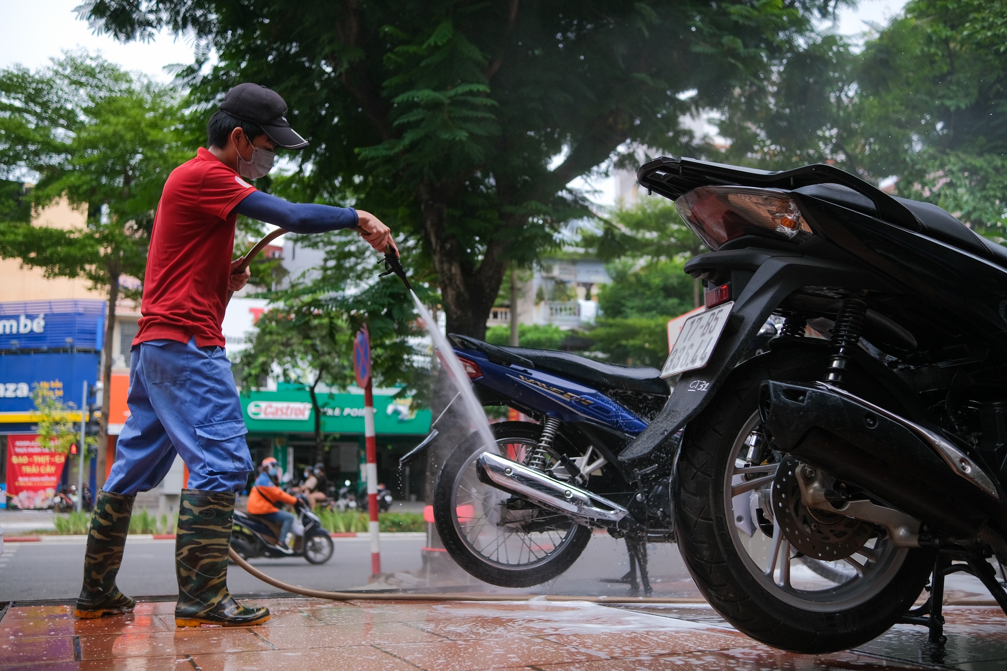 ngay dau Ha Noi noi long anh 10