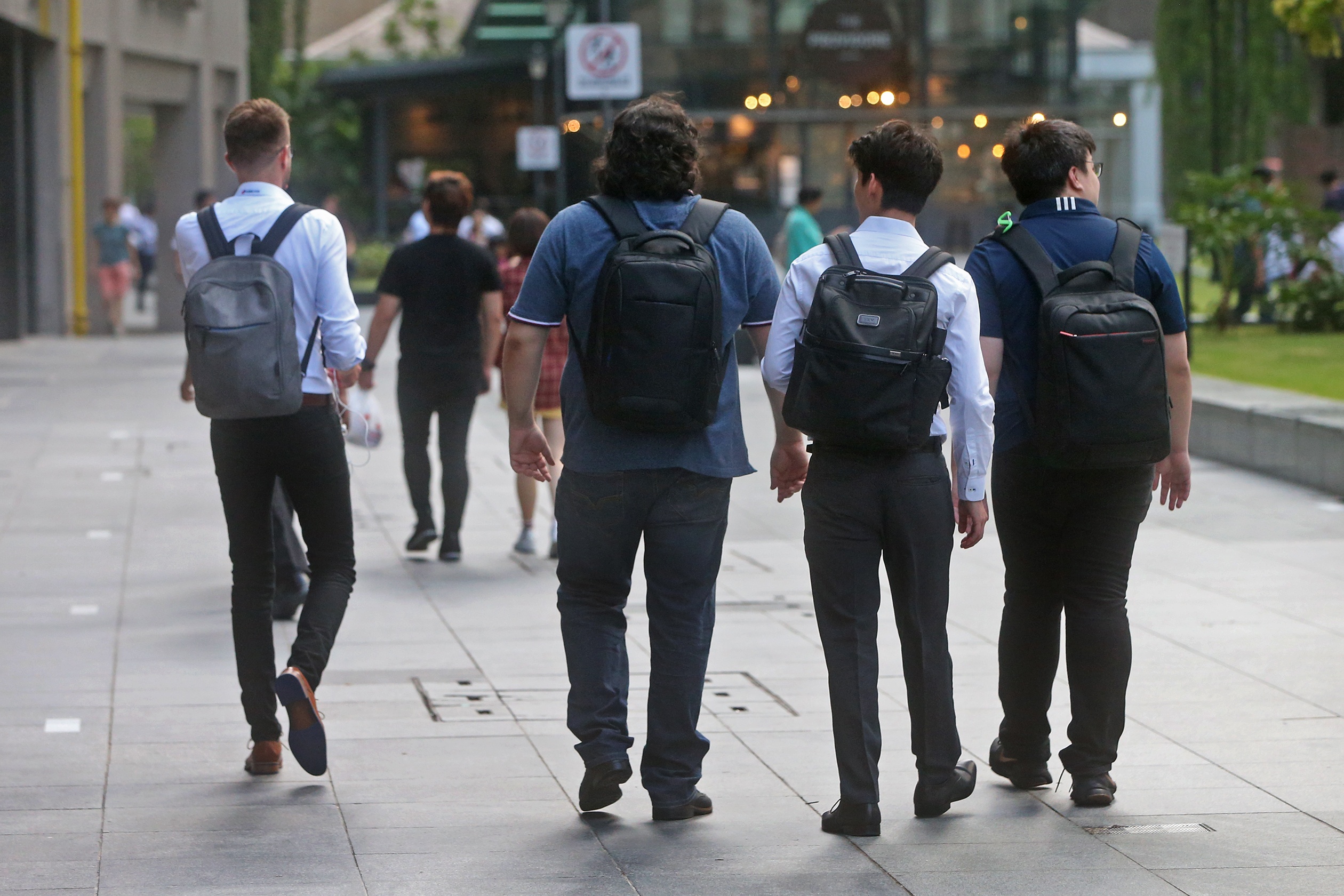 thue nha rieng anh 6