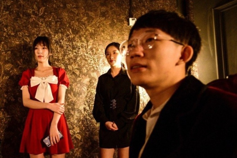 Tim den game nhap vai giet nguoi de thoat khoi ap luc cuoc song hinh anh