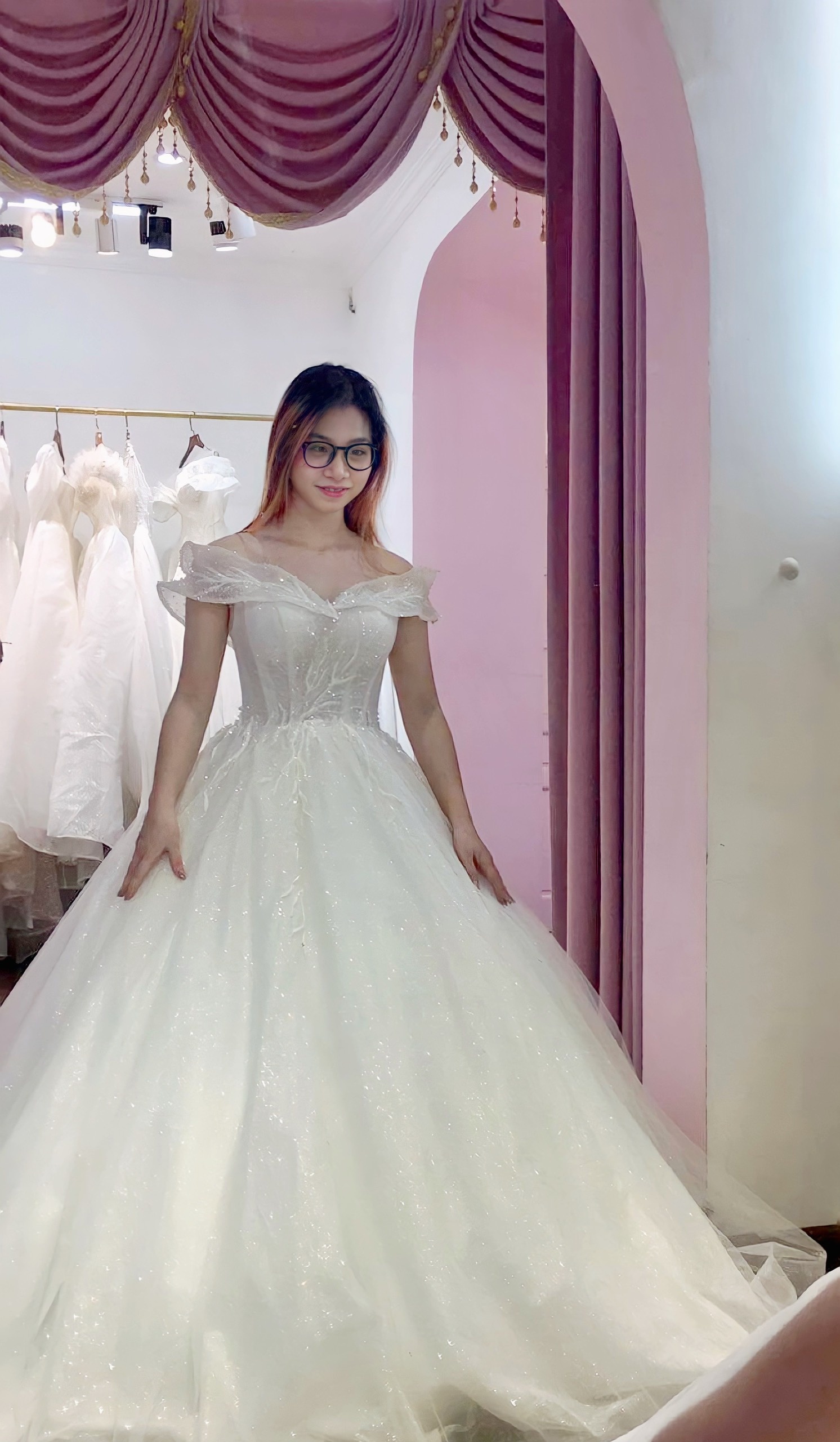 dam cuoi hau gian cach anh 4