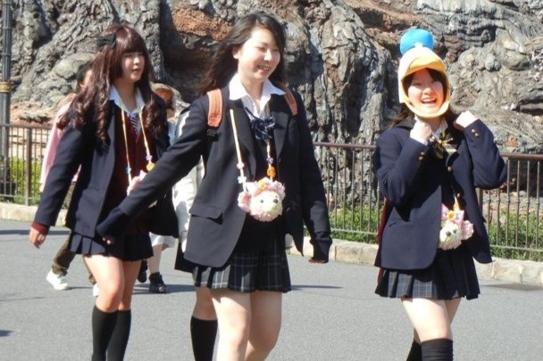 Nghich ly nu gioi Nhat Ban truot thi tuyen du hoc gioi hinh anh