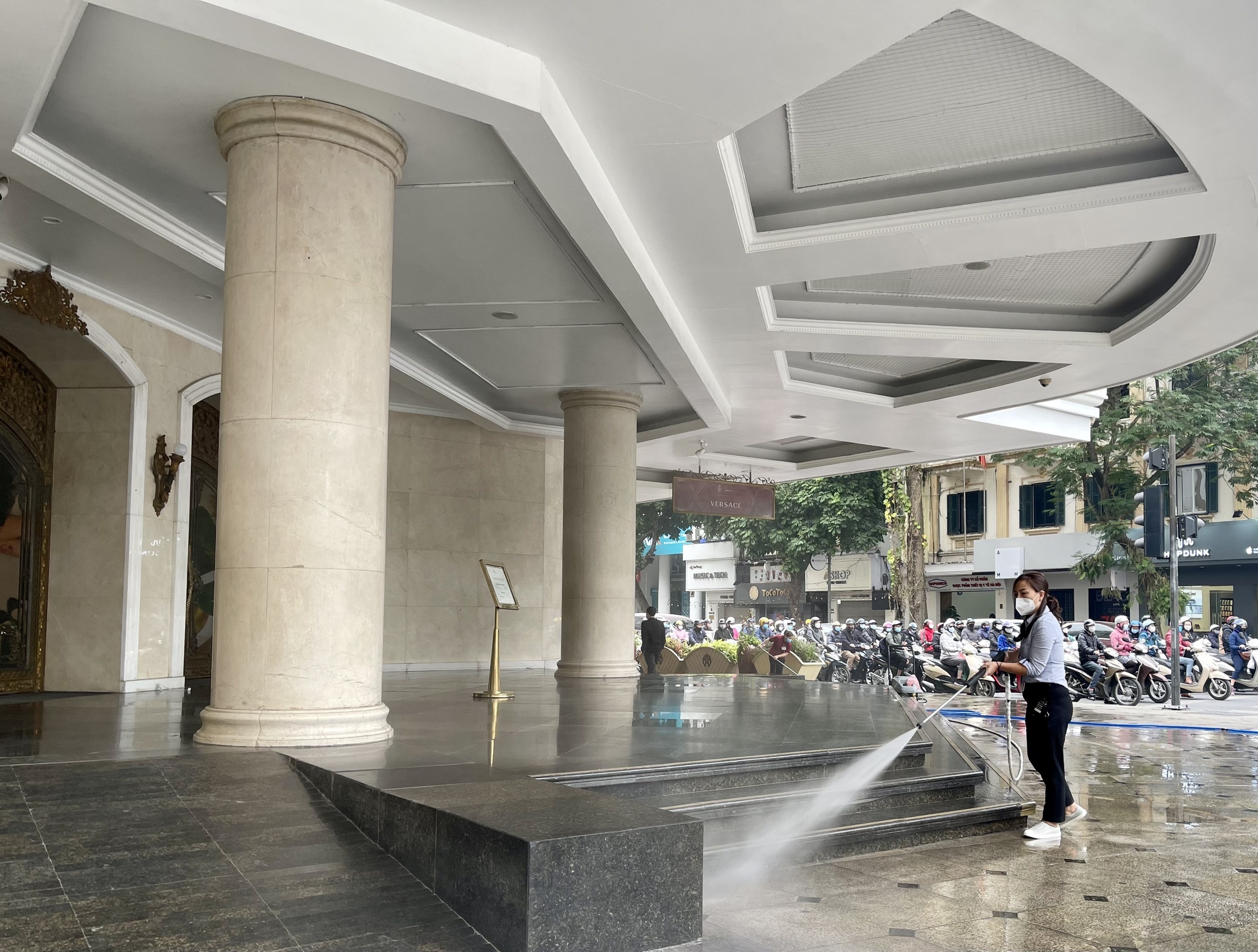 Black Friday không còn chen chúc xếp hàng ảnh 3 Black Friday khong con chen chuc xep hang anh 3