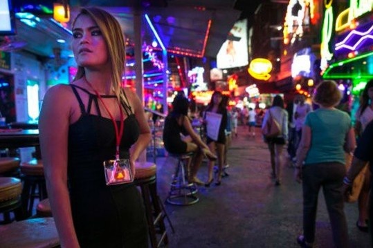 Nam moi, noi buon cu cua Pattaya hinh anh