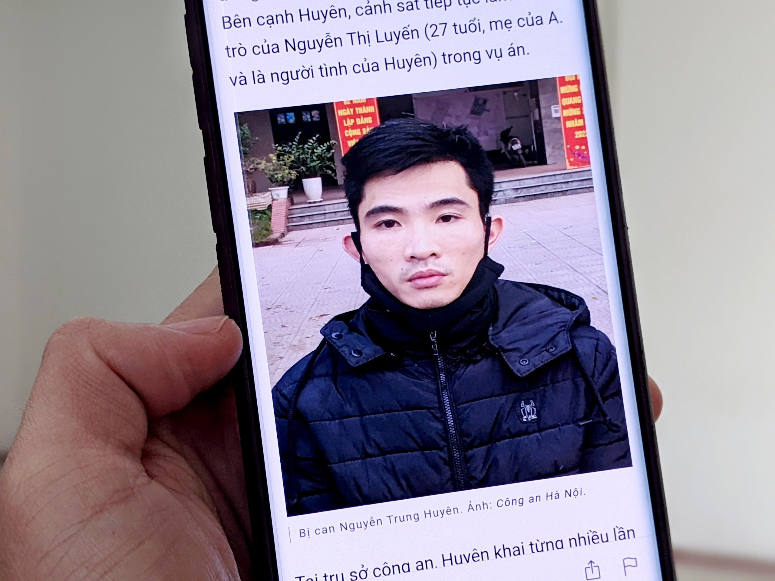 Khi nguoi lon danh dap nhung dua tre hinh anh