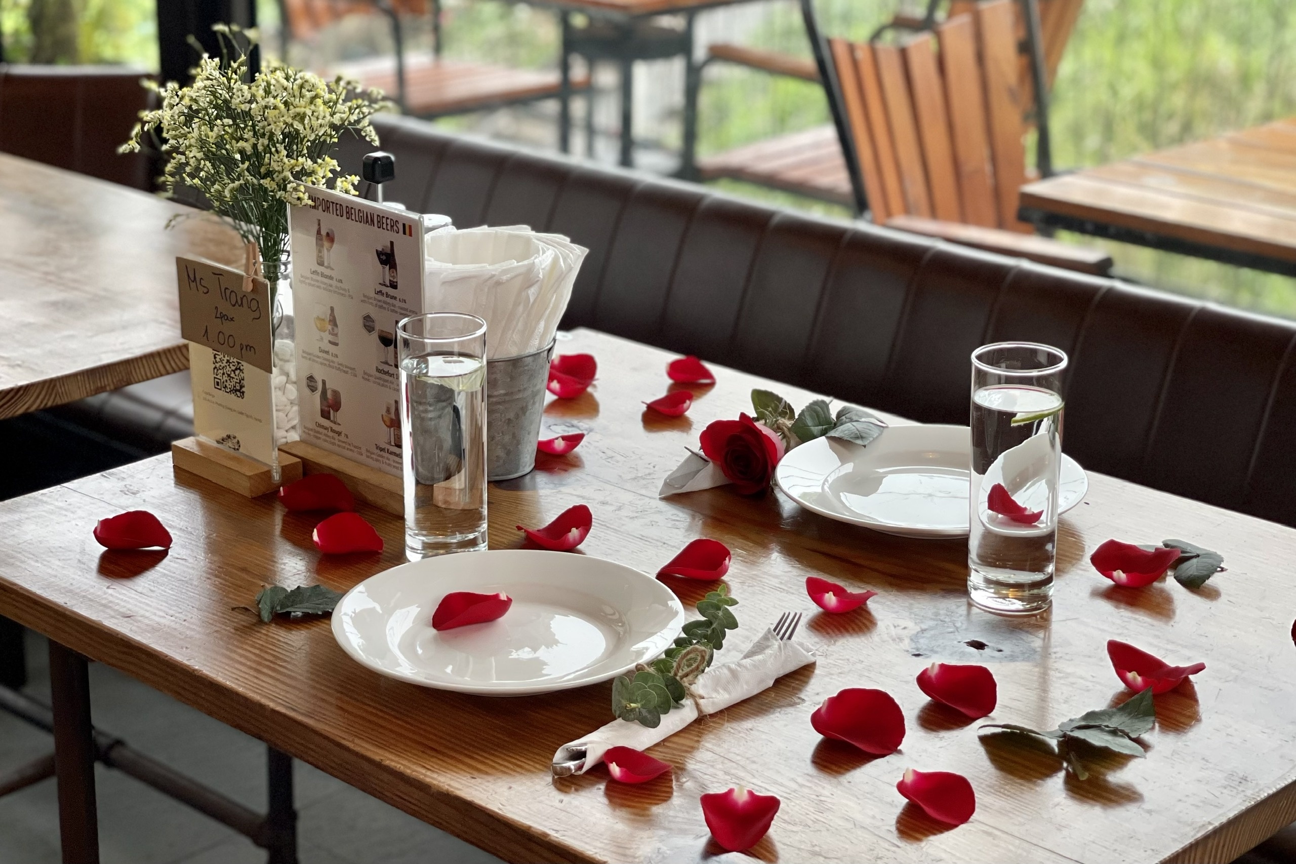 Hết bàn kín chỗ dịp Valentine trước một tuần ảnh 6 Het ban kin cho dip Valentine truoc mot tuan anh 6