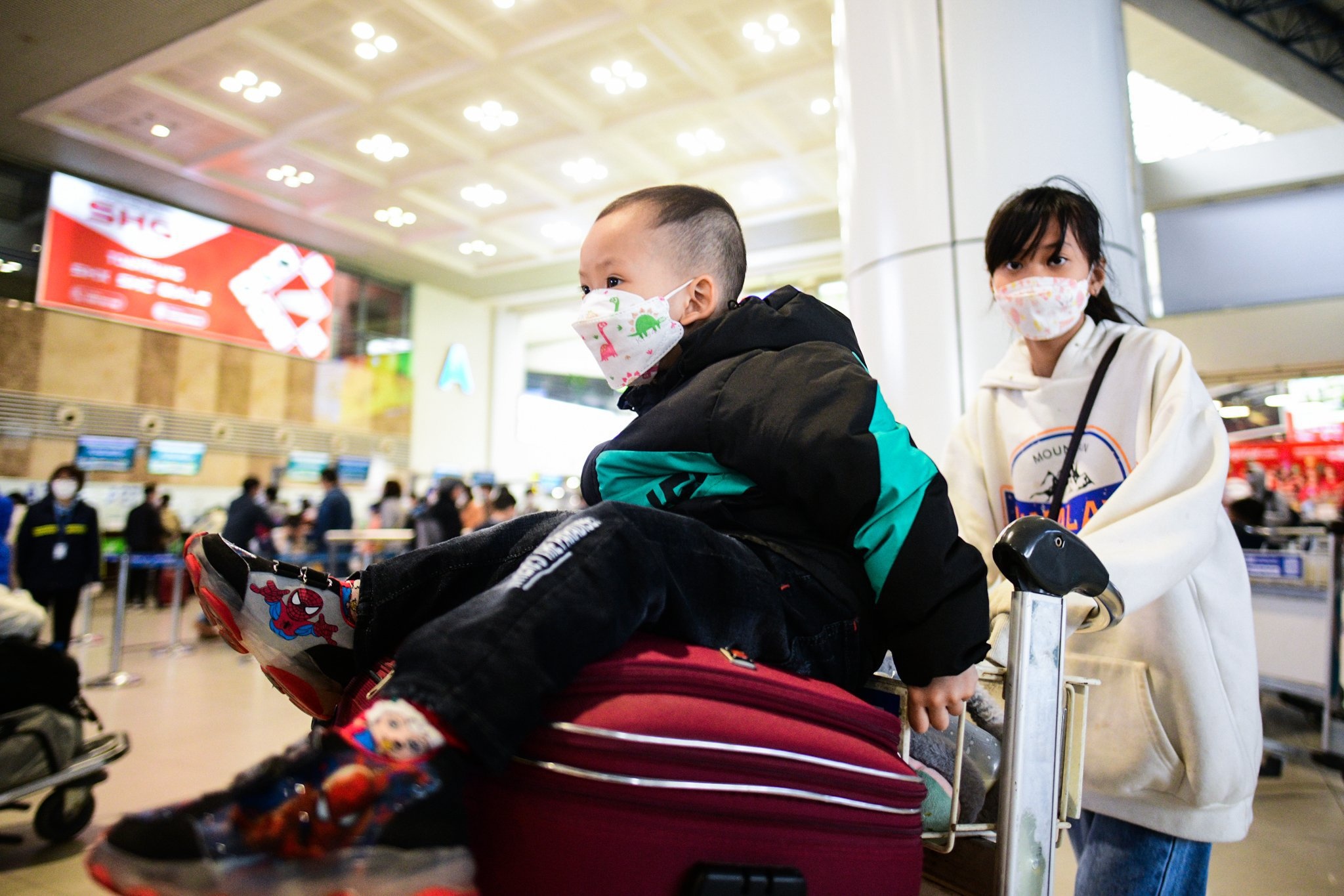 nghich ly trong gia dinh nhieu F0 anh 2