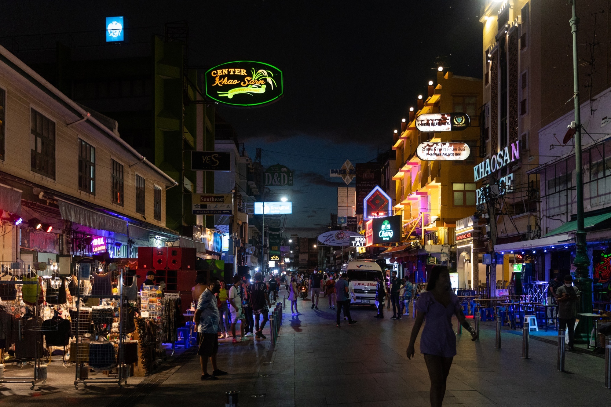 the gioi can du khach Trung Quoc anh 2