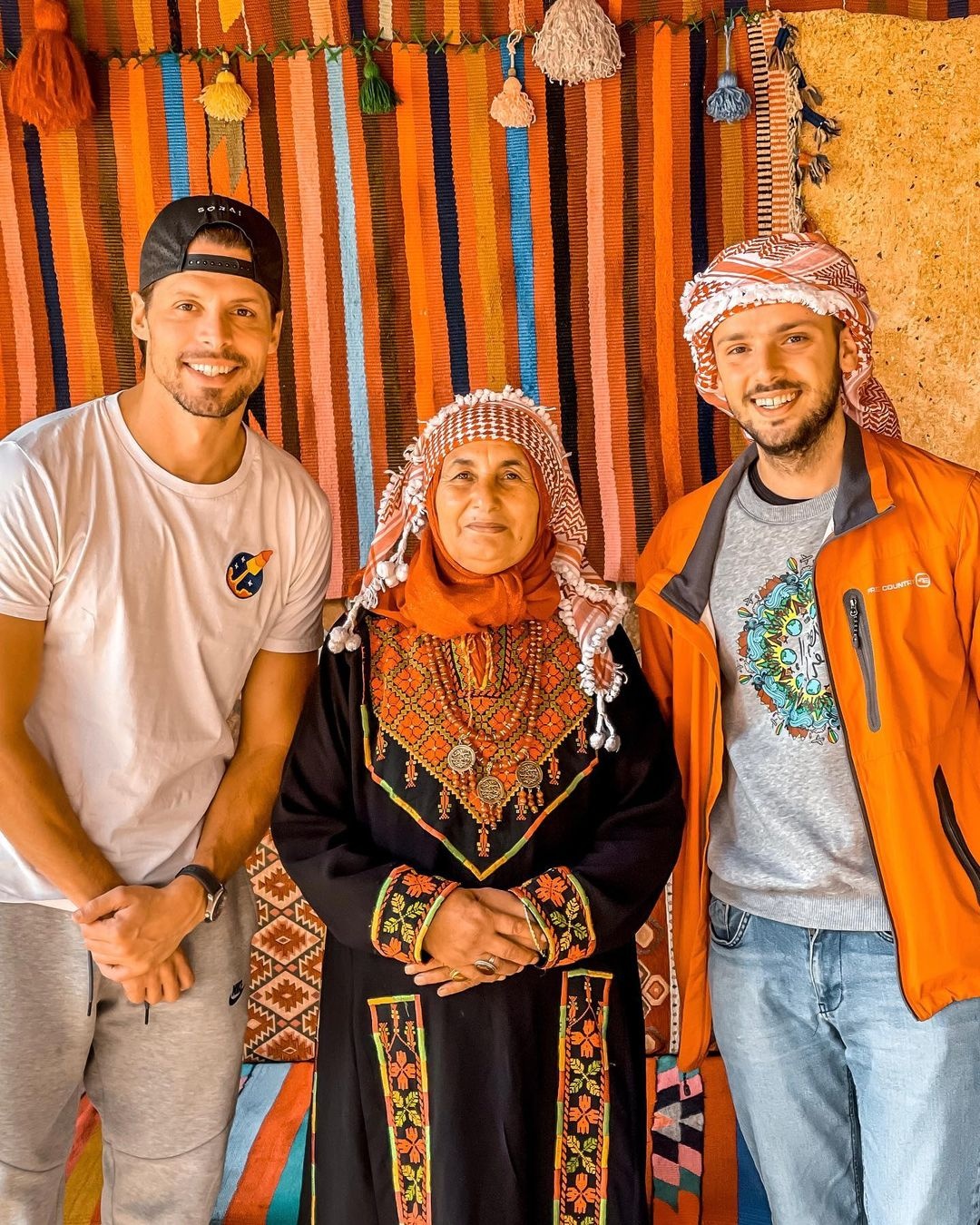 du lịch vòng quanh thế giới suốt 10 năm ảnh 4 du lich vong quanh the gioi suot 10 nam anh 4