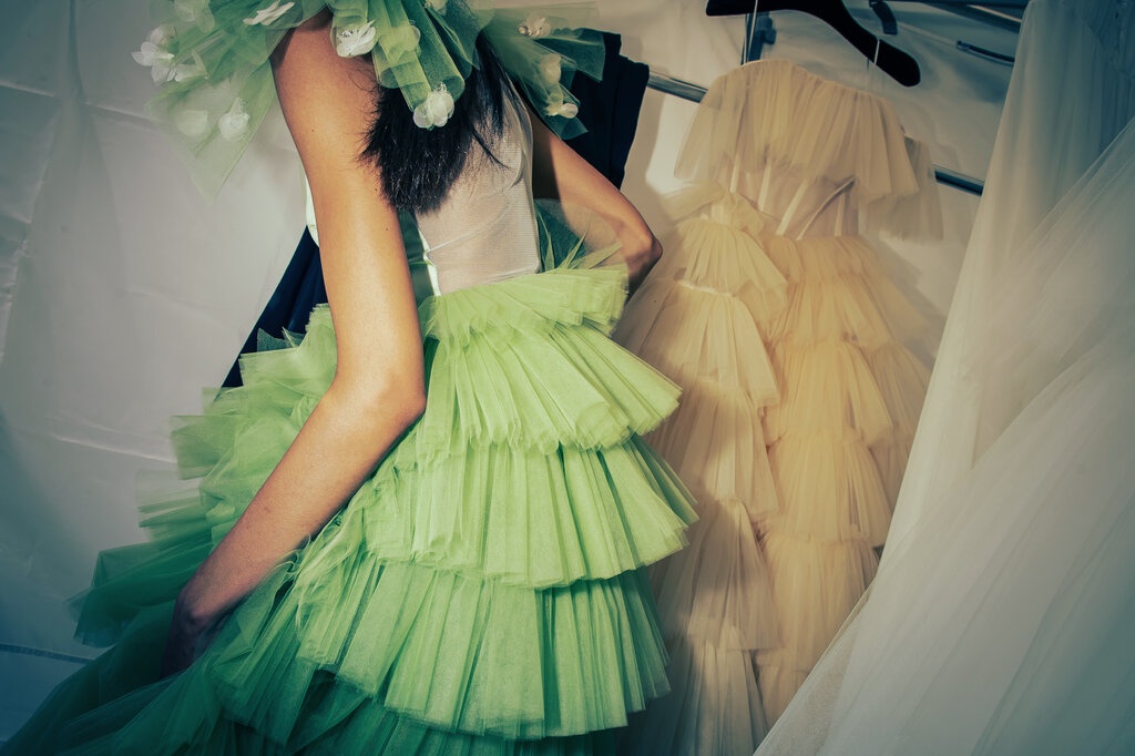 thời đại của váy cưới sắc màu ảnh 4 thoi dai cua vay cuoi sac mau anh 4