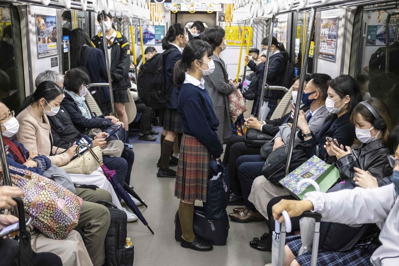 chau A chua tu bo khau trang anh 3